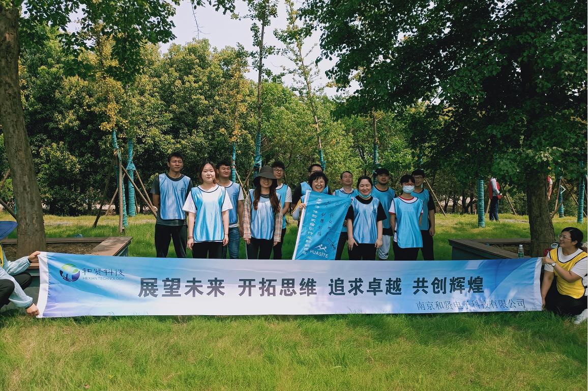 蓝队.jpg 蓝队.jpg